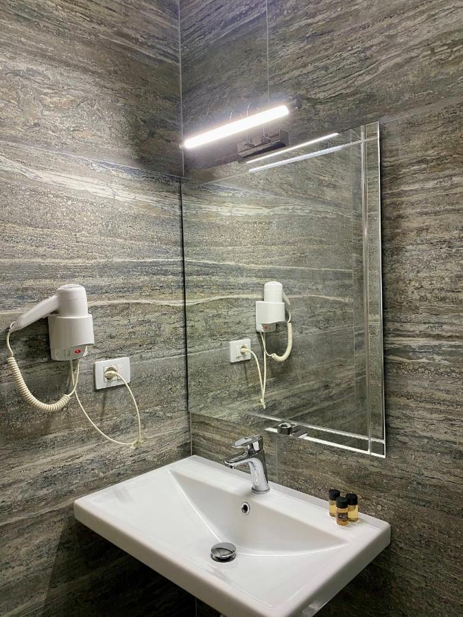 Hotel Bojko Avlonya Dış mekan fotoğraf